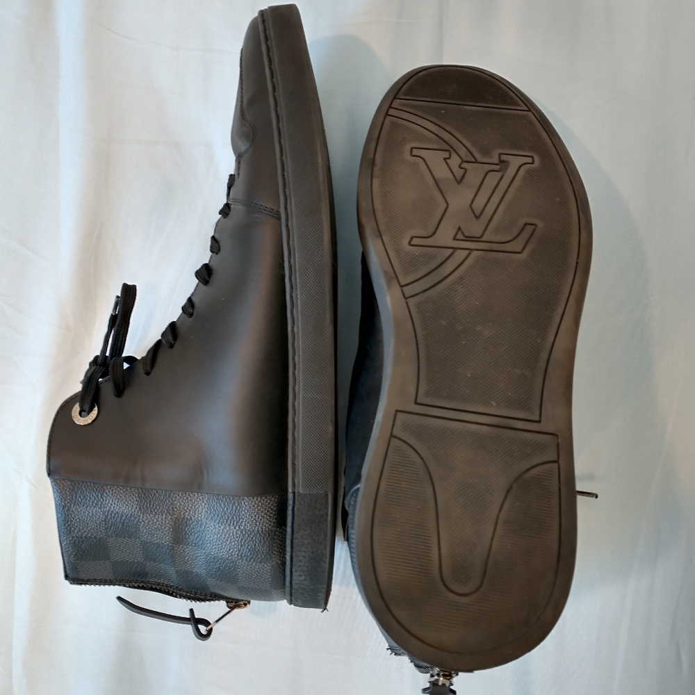 Louis Vuitton Mens Black Dress Shoes